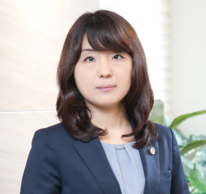 岩壁 美莉